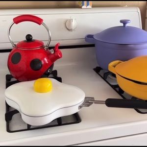 ISO Marks & Spencer’s fried egg pan